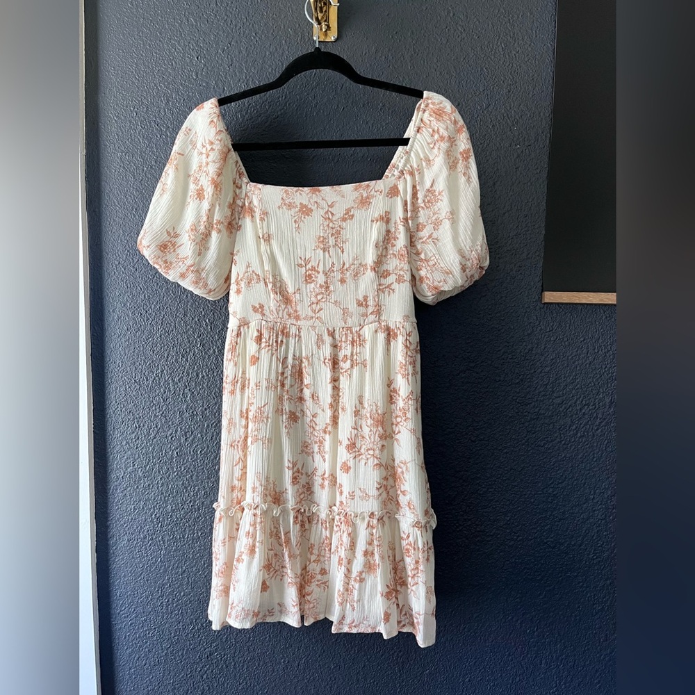 Tan Cream Floral Puff Sleeve Mini Dress Size M L